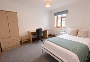 Photo 15- click for photo gallery